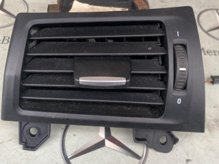 дефлектор обдува салона BMW X3 F25 2011, 3.0 л., N52 B30, бензин, 9217441