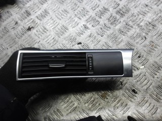 дефлектор обдува салона Audi A6 4F/C6 2007, 2.7 л., дизель, АКПП, универсал, 4F1820901D