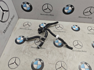 фланец (тройник) системы охлаждения Mercedes-Benz GLB-Класс 1 поколение 2022, бензин, задний привод, A2820184900