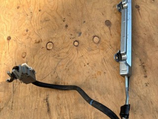 топливная рампа Lexus NX 1 поколение [рестайлинг] 2020, 2.5 л., гибрид, красный, полный привод, правый руль, 2381436050