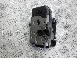 замок двери передней левой Opel Zafira 1 поколение (A) 2000, 24414116