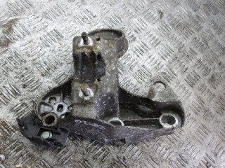 кронштейн двигателя Volkswagen Passat B5 [рестайлинг] 2004, 1.6 л., бензин, МКПП, седан, 8E0199352F