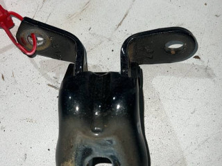 петля двери Chevrolet Equinox 3 поколение 2020, 1.5 л., бензин, АКПП, внедорожник 5 дв., передний привод