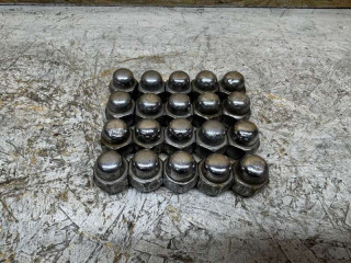 гайка колесная Hyundai Tucson 2 поколение 2011