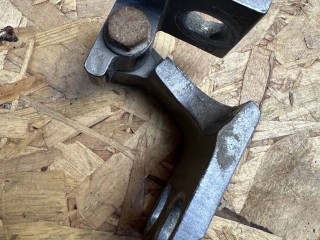 петля двери Alfa Romeo Stelvio 1 поколение 2018, 2.0 л., АКПП, серый, внедорожник 5 дв., полный привод, A048903