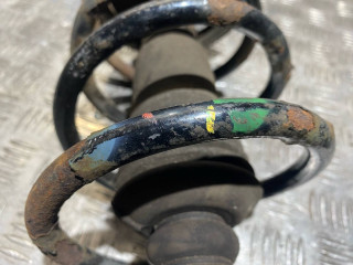 стойка передняя правая Dacia Duster 1 поколение 2013, 1.5 л., K9K 898, дизель, 6МКПП, внедорожник 5 дв.