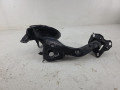 кулак задний правый BMW 2 серия Active Tourer F45 2015, 2.0 л., B48 A20 A, 6851580, 33326851580 - фото №3