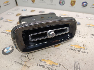 дефлектор обдува салона Volvo XC40 1 поколение [рестайлинг] 2024, 2.0 л., бензин, 31442625