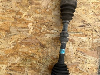 полуось передняя левая (приводной вал, ШРУС) Infiniti QX60 L50 2014, 3.5 л., VQ35DE, бензин, АКПП, чёрный, внедорожник 5 дв., полный привод, 391013JK0A