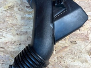 патрубок воздушного фильтра Lexus NX 1 поколение [рестайлинг] 2020, 2.5 л., гибрид, красный, полный привод, правый руль, 1788036110