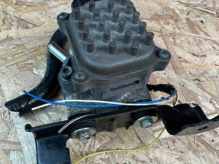 насос масляный Lexus RX 4 поколение [рестайлинг] 2021, 3.5 л., гибрид, АКПП, 8x1 - layat heat blue, внедорожник 5 дв., полный привод, правый руль, 35300-48020