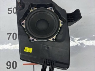 сабвуфер Zeekr 001 1 поколение 2024, 6608078920