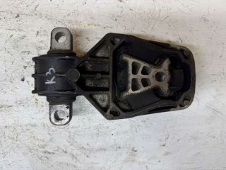 подушка крепления КПП Mercedes-Benz GLA-Класс X156 2016, A2462401209