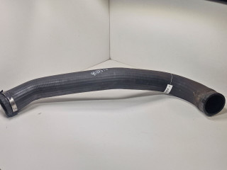 патрубок интеркулера Toyota RAV4 2 поколение (XA20) 2003, 2.0 л., дизель, МКПП, полный привод