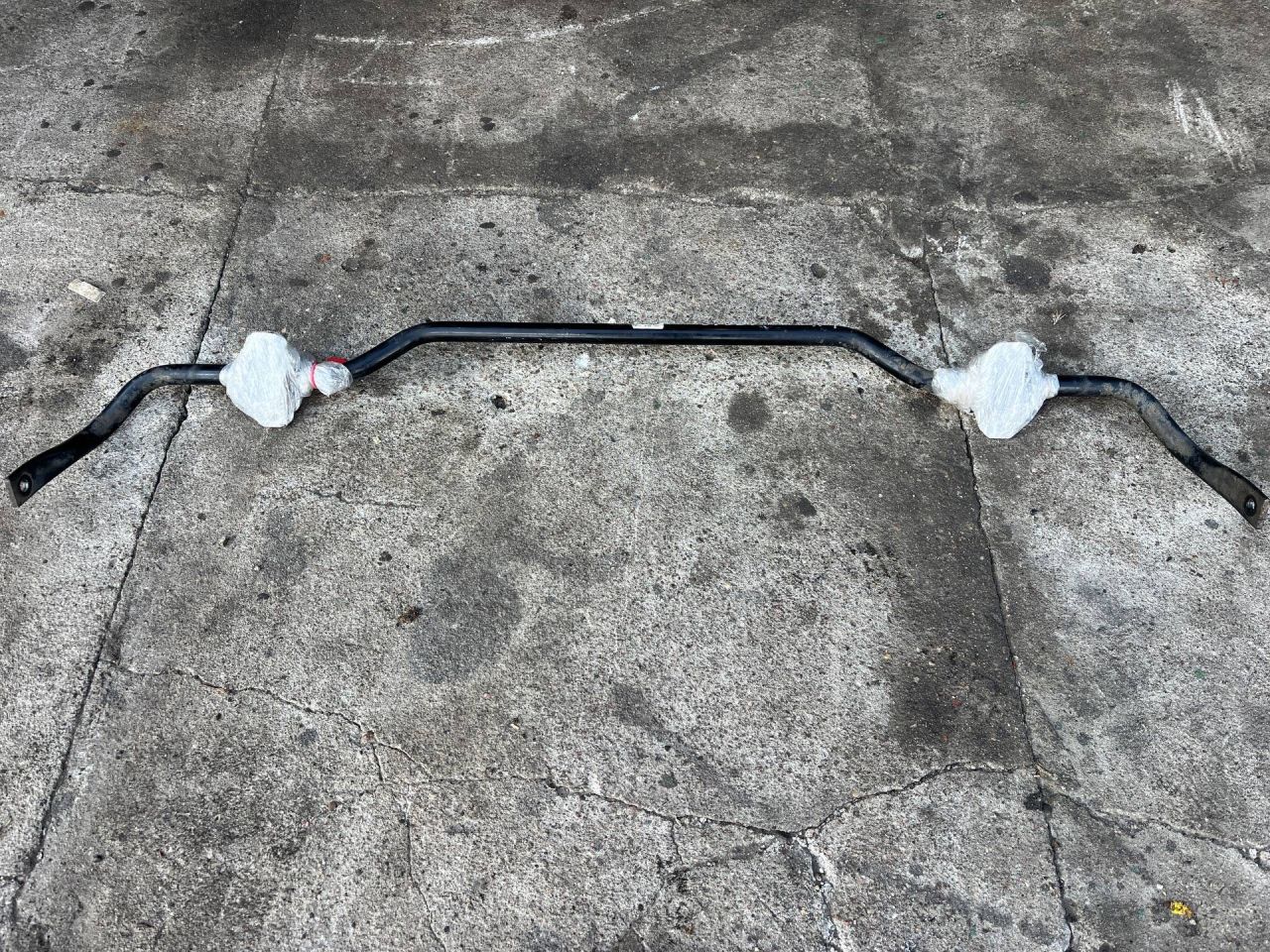 стабилизатор подвески задний Volkswagen Passat B7 2012, 1.8 л., CDAA, бензин, АКПП, седан, 1K0511305DS - фото №1