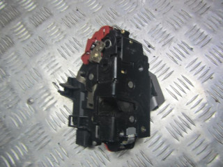 замок двери задней правой Audi A4 B6 2002, 2.4 л., бензин, АКПП, седан, 8E0839016C