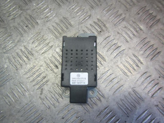 усилитель антенны Volkswagen Golf Plus 1 поколение [рестайлинг] 2012, 2.0 л., дизель, АКПП, минивэн, 5M0035570B