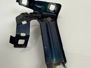 Крепления ( кронштейн ) крыла лев. BMW 4 серия F32/F33 [рестайлинг] 2019, 2.0 л., B47 D20 A, дизель, АКПП, синий, лифтбэк, полный привод, правый руль, 41358066939