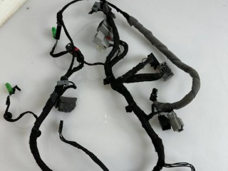 Проводка крышки багажника Land Rover Range Rover Sport 2 поколение [рестайлинг] 2020, 3.0 л., 306DT, дизель, АКПП, rhodium silver (1ac), внедорожник 5 дв., полный привод, правый руль, LR120669, KK6214A583BD