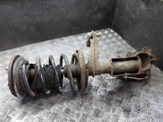стойка передняя левая Audi A6 4A/C4 1996, 4A0407257C