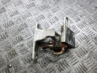 петля двери Volkswagen Transporter T5 2004, 1.9 л., дизель, МКПП, микроавтобус, 7H0831411A