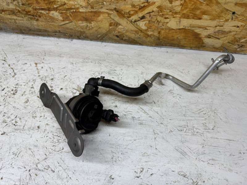 насос антифриза дополнительный BMW X3 G01 2020, 8651287, 7935179, 11517935177, 7935177 - фото №1