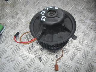 моторчик печки Volkswagen Golf 3 поколение 1994, 1.6 л., бензин, МКПП, хетчбэк 5 дв., 1H1819021