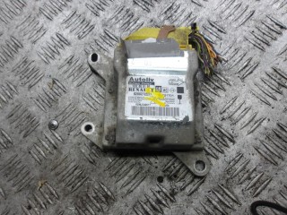 блок AirBag Renault Trafic 2 поколение 2004, 1.9 л., дизель, МКПП, микроавтобус, 93851701, 8200272534