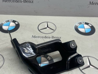 Крепления ( кронштейн ) крыла лев. BMW X5 M F95 2021, 4.4 л., бензин, полный привод, 7472595