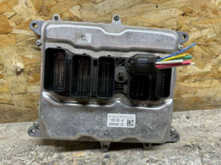блок управления двигателем BMW 1 серия F20/F21 2012, 1.6 л., бензин, 7636292, 0261S07783