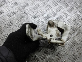 петля двери Volkswagen Transporter T5 2004, 1.9 л., дизель, МКПП, микроавтобус, 7H0831412A