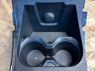 подстаканник BMW X2 F39 2021, 1.5 л., B38 B15 A, бензин, АКПП, 51169292557