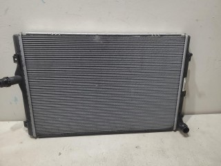 радиатор (основной) Skoda Octavia 2 поколение (A5) [рестайлинг] 2012, 2.0 л., CFHC, дизель, МКПП, серебристый, хетчбэк 5 дв., 1K0121251DM