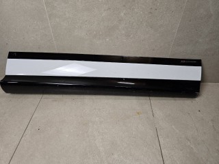 молдинг двери передней правой Land Rover Range Rover Evoque L551 2020, 2.0 л., бензин, АКПП, белый, внедорожник 5 дв., полный привод, правый руль, K8D221064B