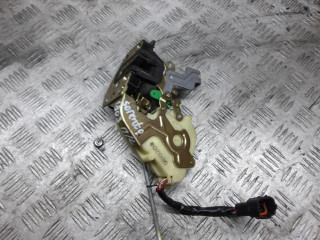 замок двери передней левой Kia Sorento 1 поколение 2005, 2.5 л., дизель, АКПП, внедорожник 5 дв.