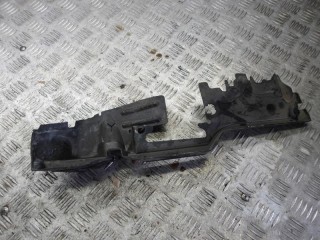 воздуховод (дефлектор) радиатора Audi A1 8X 2012, 8XA121283A