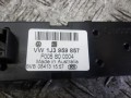 блок управления стеклоподъемниками Volkswagen Passat B5 1998, 1J3959857 - фото №2