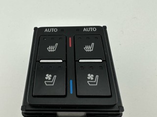 кнопка обогрева сидений Lexus RX 4 поколение [рестайлинг] 2020, 3.5 л., гибрид, вариатор, красный, полный привод, правый руль, 84752-48010