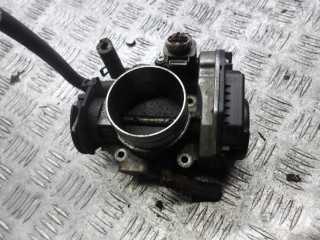 заслонка дроссельная Volkswagen Golf 3 поколение 2000, 2.0 л., бензин, 06A133064H