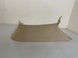 обшивка стойки Maserati Levante 1 поколение 2017, 3.0 л., A630HP, дизель, АКПП, blue, внедорожник 5 дв., полный привод, правый руль, 670048610