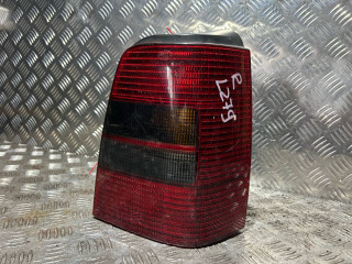 фонарь задний правый Volkswagen Golf 3 поколение 1998, 1.9 л., ALE, дизель, 5МКПП, универсал