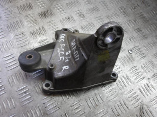 кронштейн КПП Audi A6 4B/C5 2000, 2.4 л., бензин, 8D0399114S