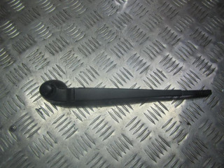 щеткодержатель (поводок стеклоочистителя, дворник) Volkswagen Golf 4 поколение 2002, 1.6 л., бензин, МКПП, хетчбэк 5 дв., 1J6955707A