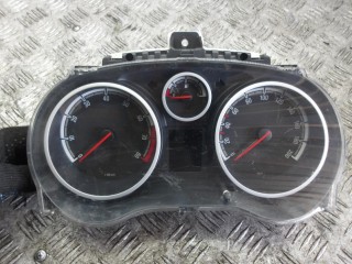 щиток приборов (приборная панель) Opel Corsa D [рестайлинг] 2012, 1.2 л., бензин, МКПП, хетчбэк 5 дв., P0013373007