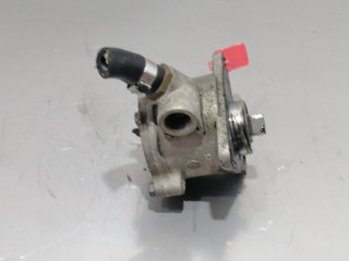 насос вакуумный Fiat Stilo 1 поколение 2004, 1.9 л., дизель, 5МКПП, зеленый, универсал, 96111056, 46771105, 96110999-7 - фото №3