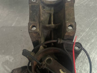 ступица передняя левая Peugeot Boxer 1 поколение [рестайлинг] 2003, 2.0 л., дизель, 5МКПП, белый, микроавтобус