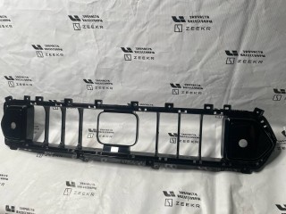 заглушка (решетка) в бампер Voyah Free 1 поколение 2024, H97C2803008AA