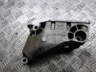 кронштейн двигателя Volkswagen Transporter T5 2004, 1.9 л., дизель, 038199207AF