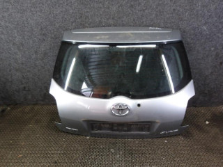 крышка багажника (дверь 3-5) Toyota Auris 1 поколение 2009, 1.6 л., бензин, МКПП, хетчбэк 5 дв.