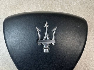 подушка безопасности водителя Maserati Quattroporte 6 поколение [рестайлинг] 2019, 3.0 л., бензин, АКПП, чёрный, седан, задний привод, 06700216690